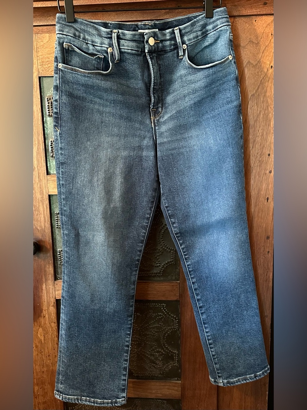EUC Good American Women’s Denim Jeans Straight Fit Size 12/31.